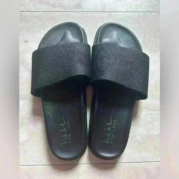 Nicole Miller Black Comfort Slides/Sandals 38 - Picture 1 of 3